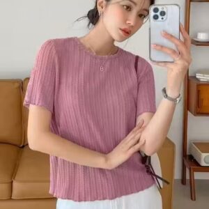 Short Sleeve T-shirt Attractive design For Girl's & WomanPatterned wrap dress